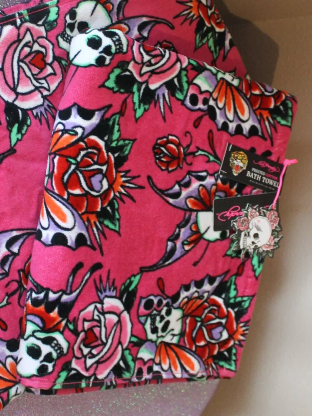 Ed Hardy Pink Tattoo Print Large Bath Towels NWT